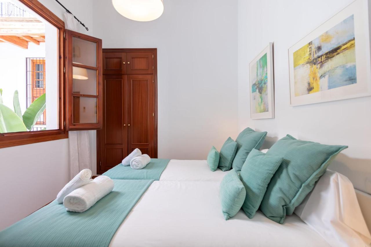 Apartament Abades Giralda Deluxe By Valcambre Sewilla Zewnętrze zdjęcie